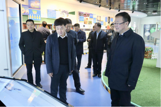 寧夏回族自治區農業農村廳黨組書記、廳長王剛一行蒞臨花花牛乳業集團調研