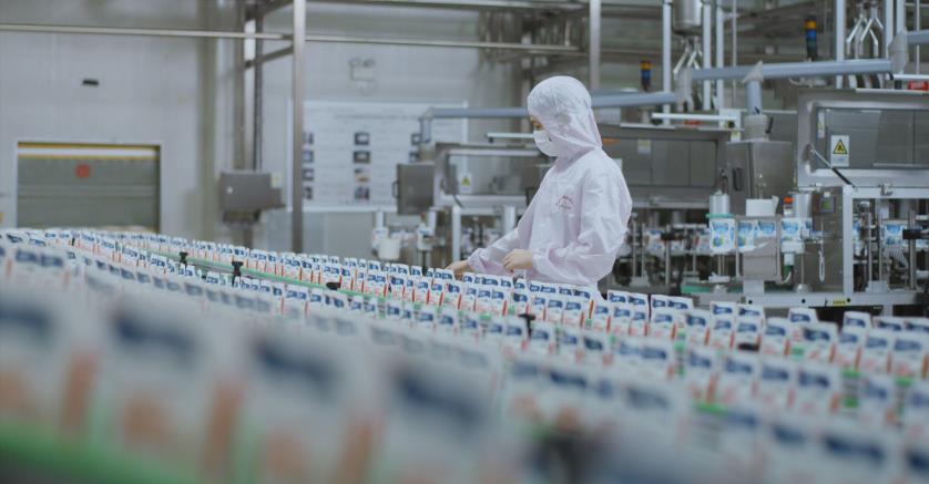 又雙叒叕獲獎啦!花花牛榮獲“乳品質量安全管理 優秀企業” 又雙叒叕獲獎啦!花花牛榮獲“乳品質量安全管理 優秀企業”